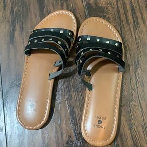 Sandals size 6